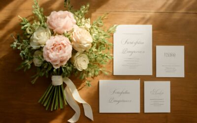 Romantic wedding flowers idea inspires lush blooms, bold palettes, and unforgettable ceremonies